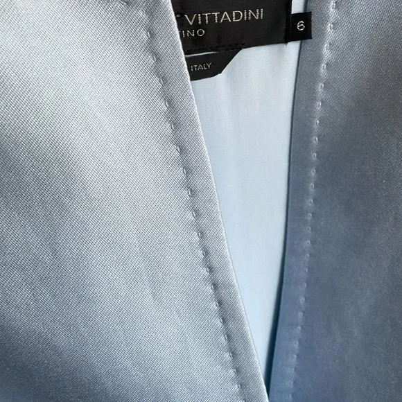 Adrienne Vittadini beautiful blue satin jacket. Size 6 NWT - Picture 6 of 8